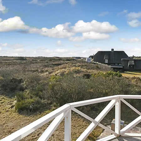 Bv418-blavand-horns-rev-41-b بيت للعطل *